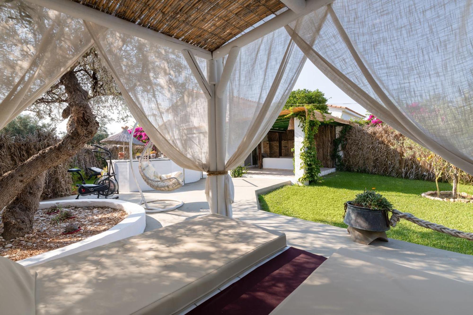 Elefteria Apts&Suites Kolymbia Exterior foto