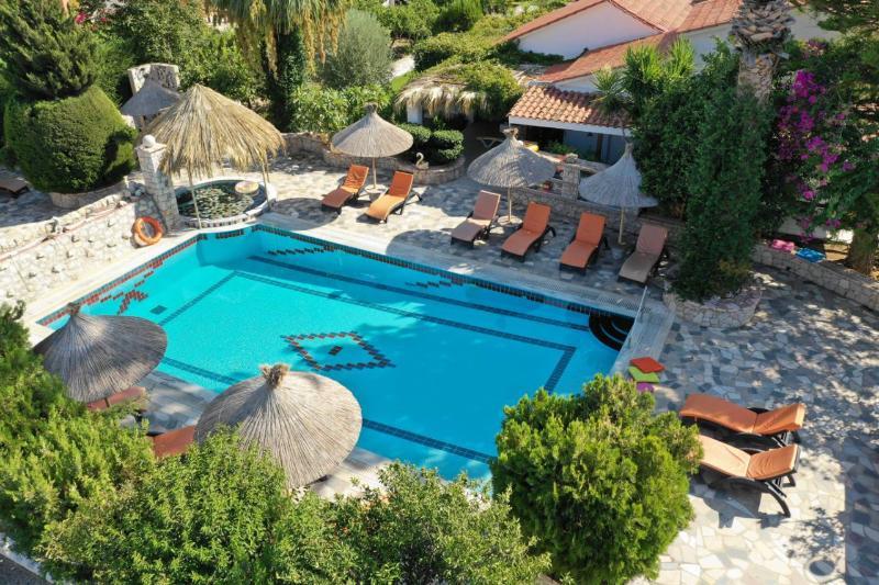 Elefteria Apts&Suites Kolymbia Exterior foto
